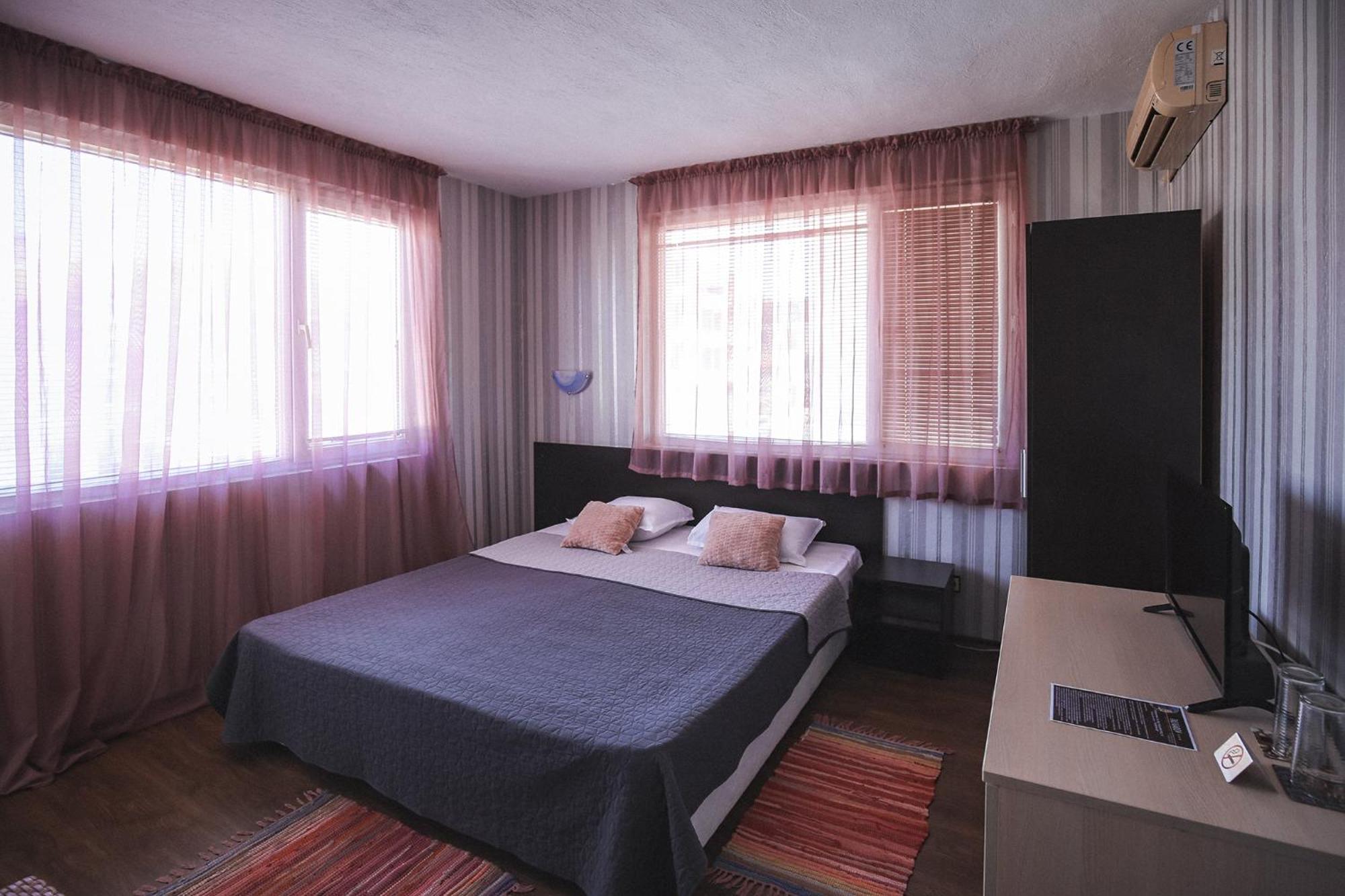 Guest House Taligarov 帕莫瑞 外观 照片